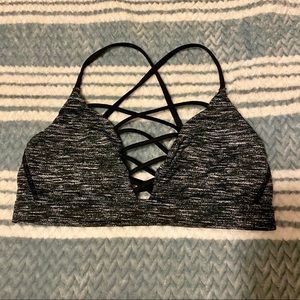 EUC Victoria’s Sport strappy sports bra- size S